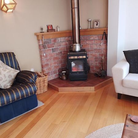 Birds Eyes Te Awanga Bed and Breakfast Εξωτερικό φωτογραφία
